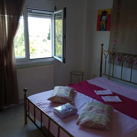 το σπίτι του γιωργου Holiday home *
