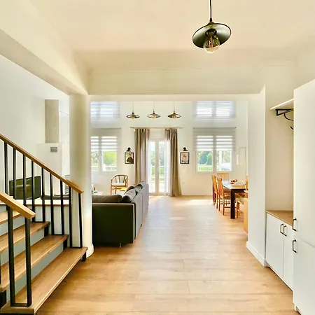 Πράσινο σπιτάκι 아파트 4*