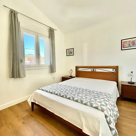 Πράσινο σπιτάκι 아파트 4*