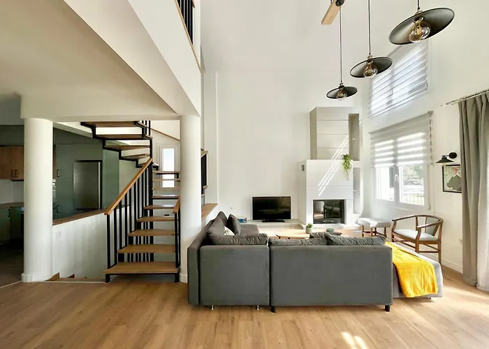 Πράσινο Σπιτάκι 4*